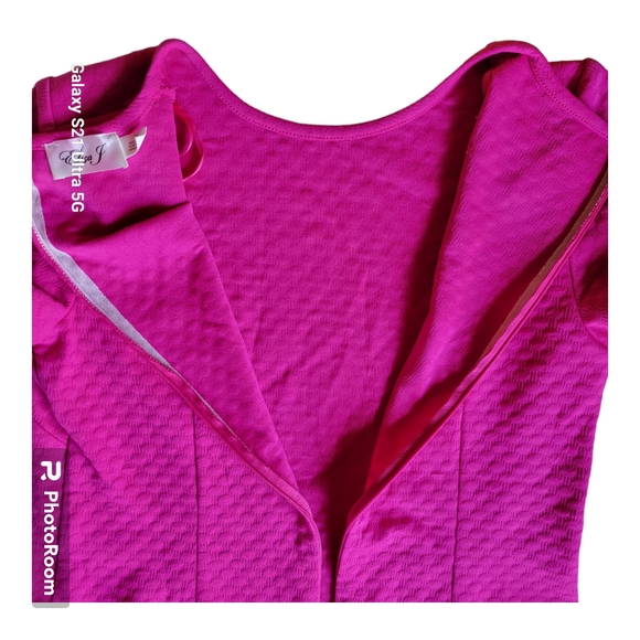 Eliza J Pink Quilted Cap Sleeve Ruffle Hem Dress Invisible Back Zip Size 10 - Picture 8 of 8